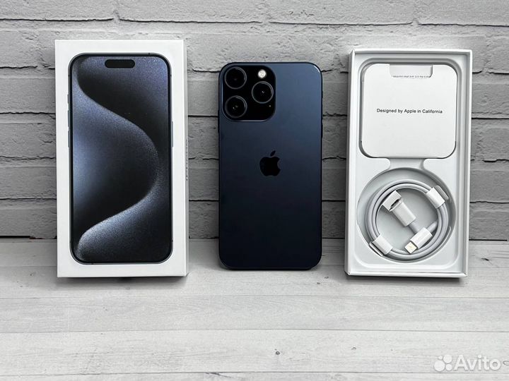 iPhone XR в корпусе 15 Pro