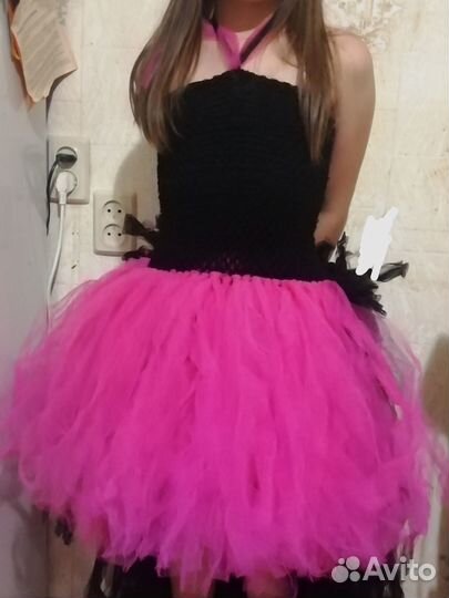 Платье на девочку 146