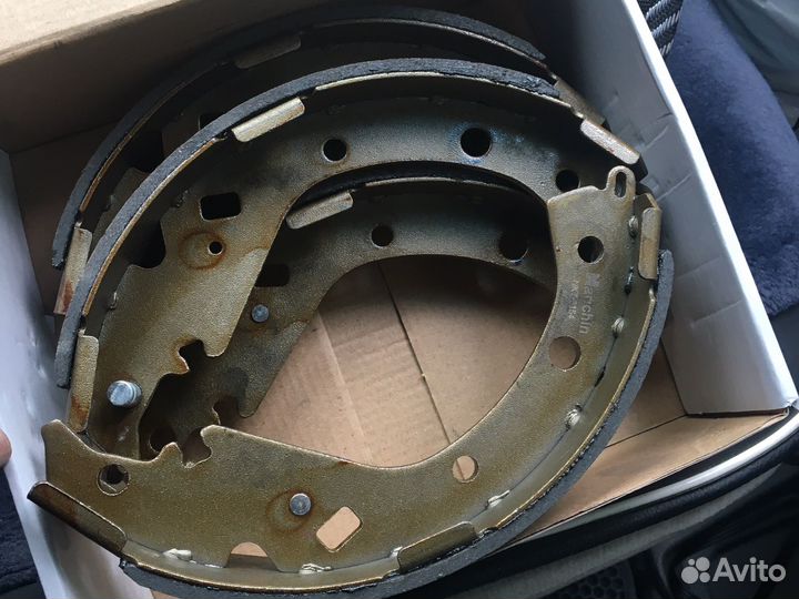 Продам колодки тормозные