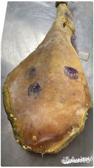 Хамон целой нагой нарезка