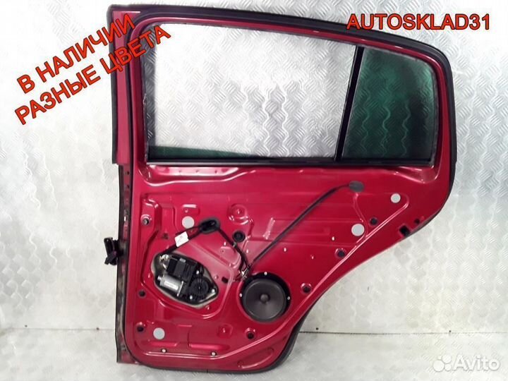 Дверь задняя правая VW Golf Plus 5M0833106B