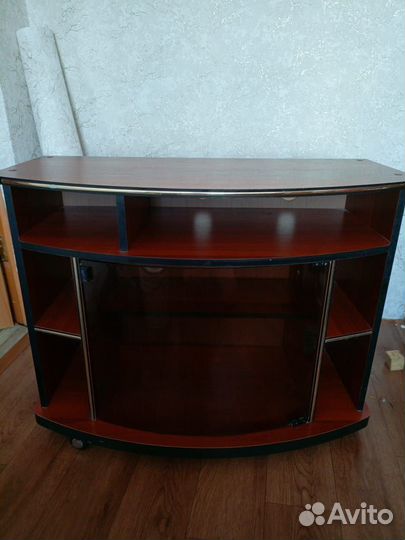 Тумба под телевизор