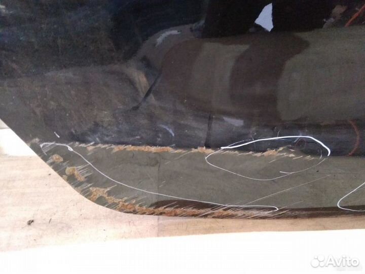 Дверь Nissan Terrano D10