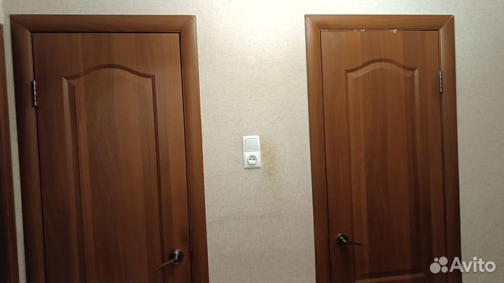 Двери межкомнатные с коробкой