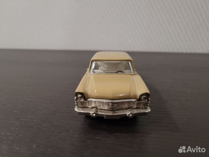 Модель автомобиля 