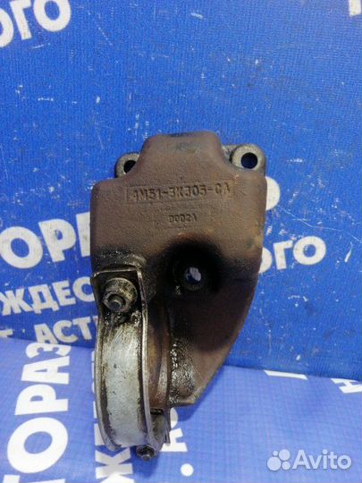 Кронштейн промежуточного вала Ford Focus 2 седан