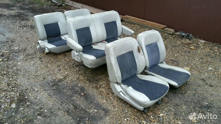 Сиденья с авто Ниссан Ларго 1996г