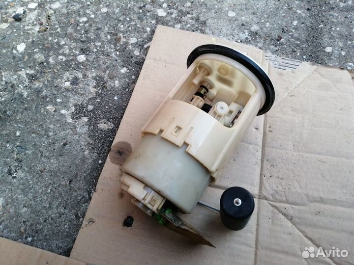 Топливный насос Mitsubishi Airtrek