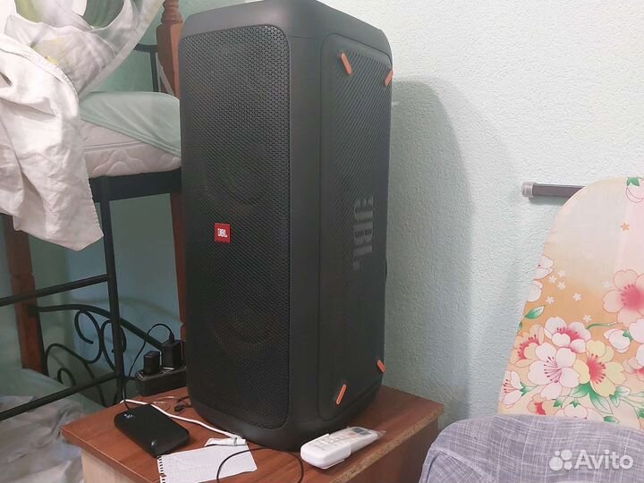 Колонка JBL Partybox 200