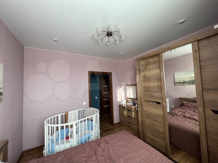 2-к. квартира, 52 м², 10/12 эт.