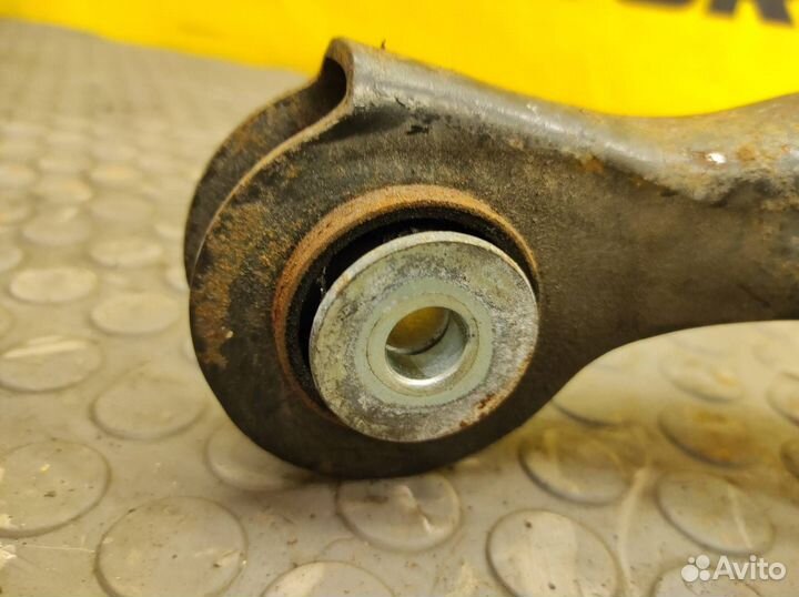 Рычаг передний левый Jeep Grand Cherokee WK2 ERB