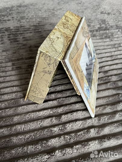 Шкатулка под украшения