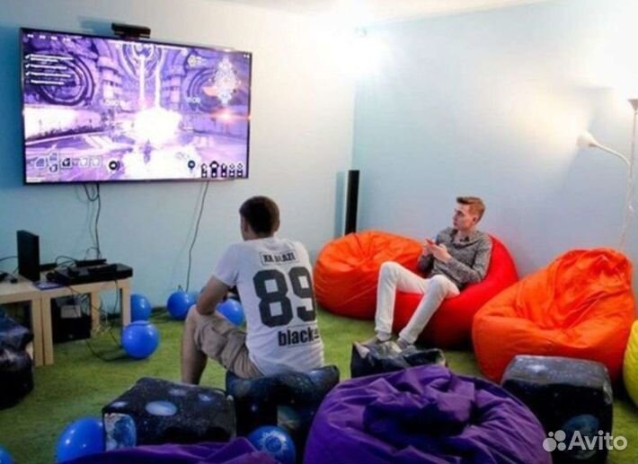 Аренда индивидуального зала с игровой приставкой