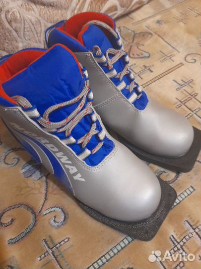 Лыжние ботикни Nordway 35 размер