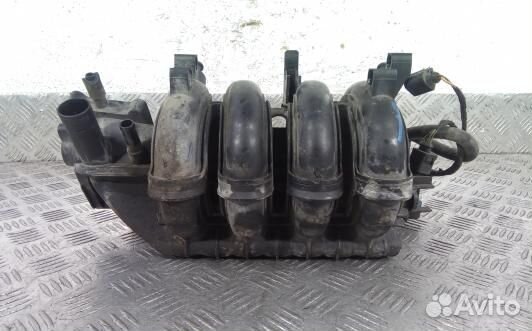 Впускной коллектор бензиновый volkswagen golf 5 (A