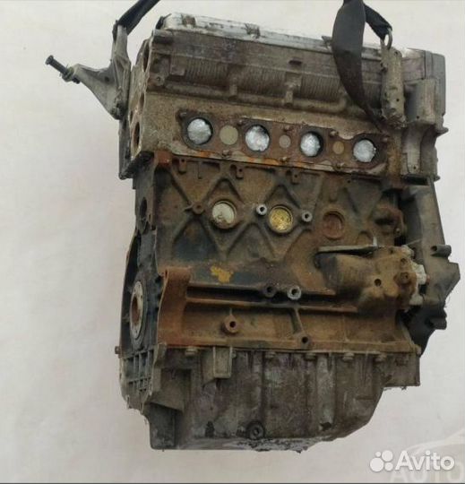 Двигатель Renault Clio 1.8 F7P722