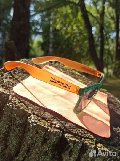 Солнцезащитные очки jagermeister+салфетка