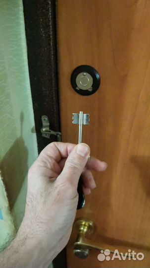 Вскрытие замков, замена установка ремонт