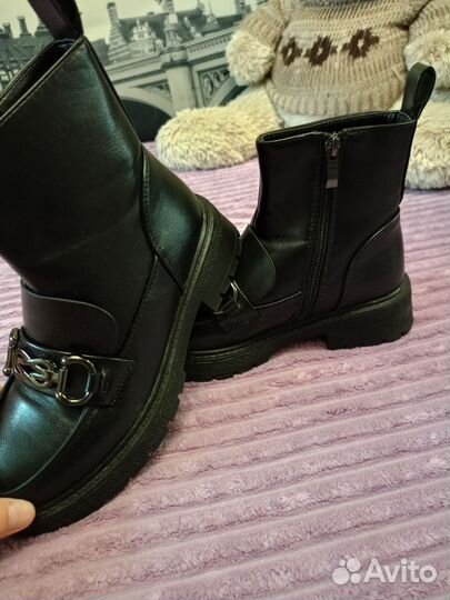 Ботинки детские на девочку