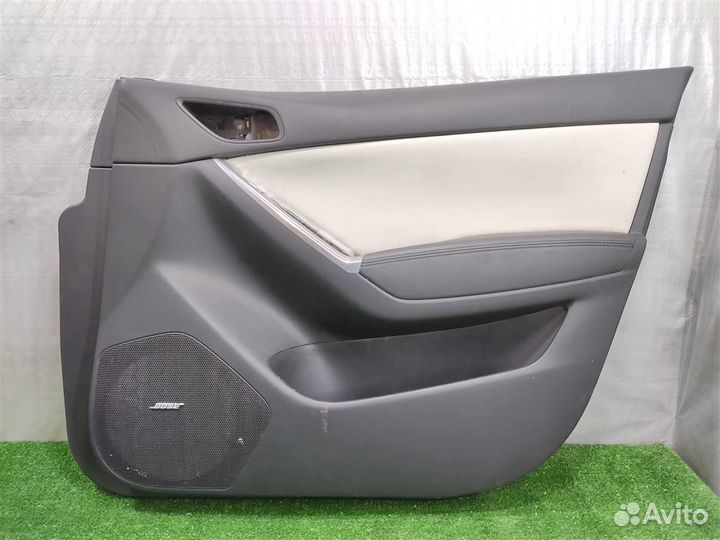 Обшивка двери передней правой Mazda CX-5 (KE) 2016