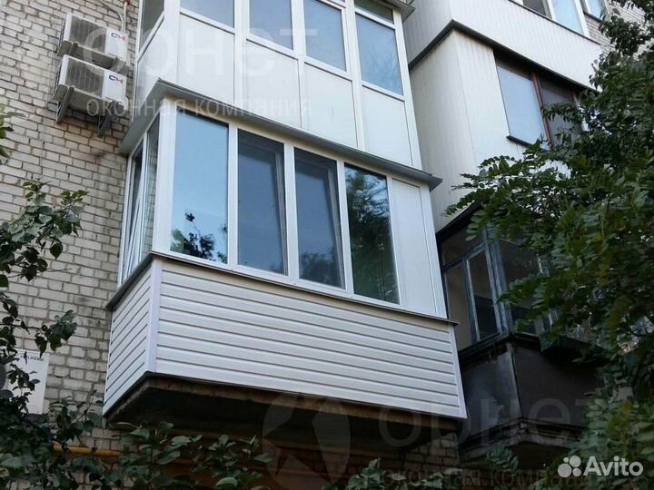 Балкон с обшивкой