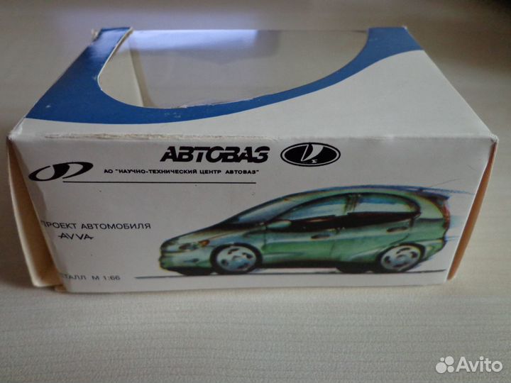 Avva VAZ модель 1:66 Радон серебристая