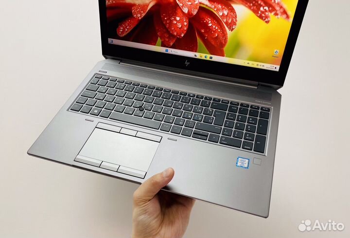 Ноутбук HP ZBook Core i7 32GB RAM