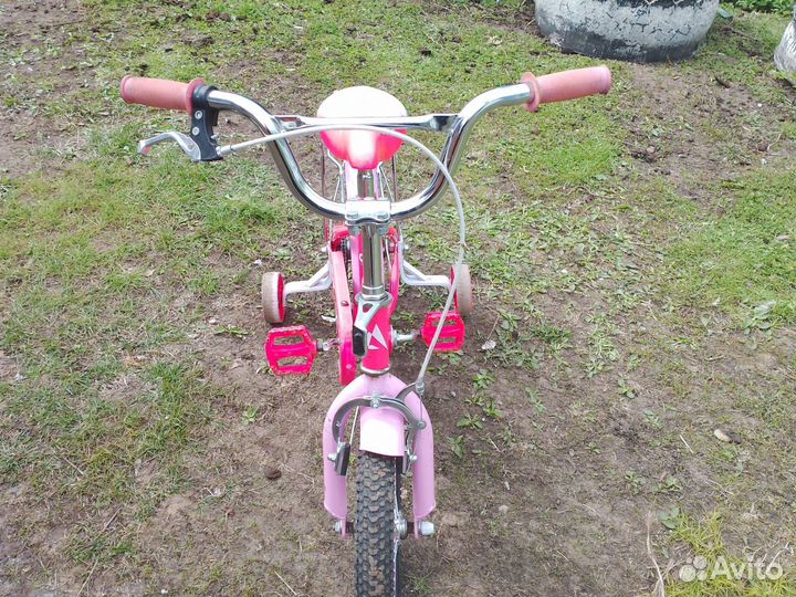 Детский трехколесный велосипед