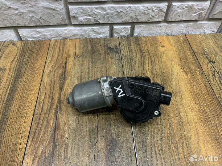 Subaru хv Моторчик стеклоочистителей передний