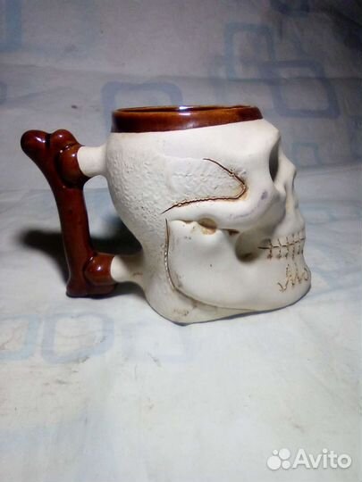Кружка череп