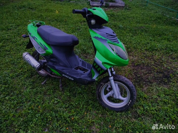 Скутер Racer