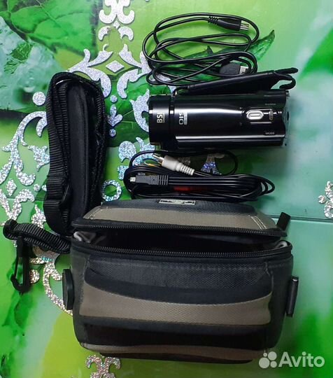 Цифровая видеокамера