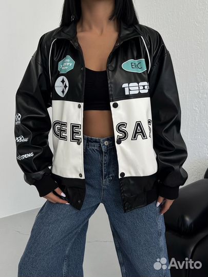 Bomber jacket