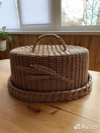 Хлебница плетеная