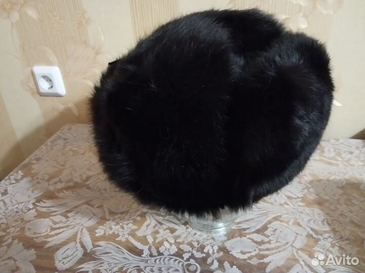Продам новую шапку-ушанку из меха кролика