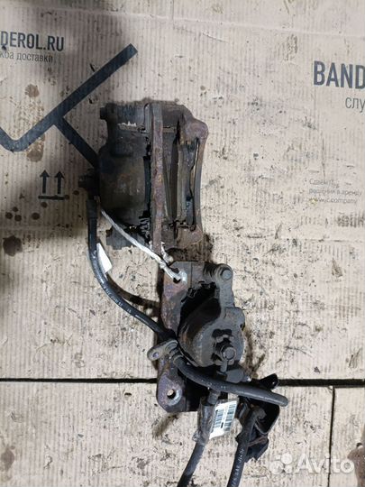 Суппорт передний Honda Fit GD2