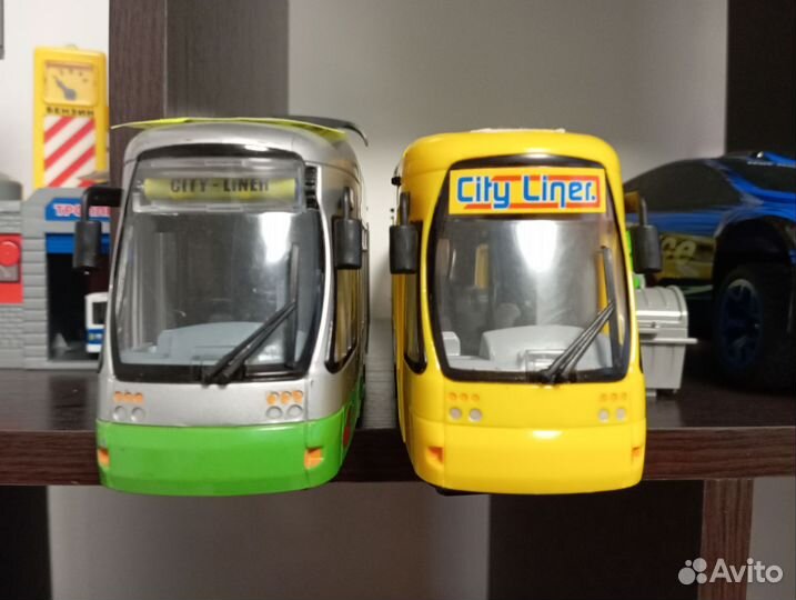 Детские игрушки трамваи и троллейбусы