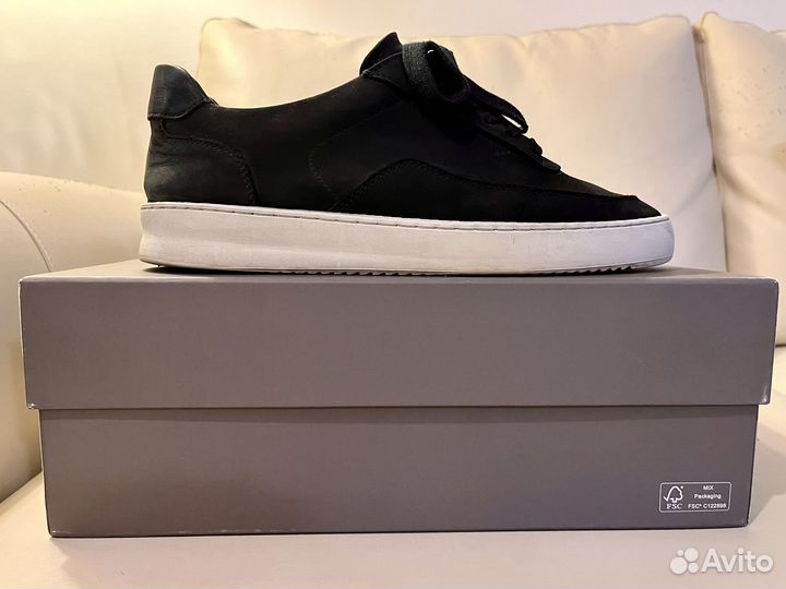 Крссовки Filling Pieces черно-белые 42 р-р