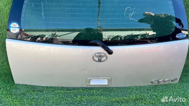 184 дверь багажника на toyota OPA ACT10