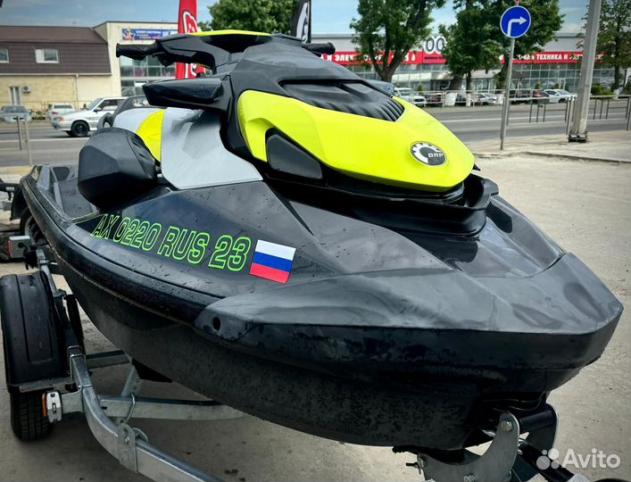 Гидроцикл BRP GTR 230