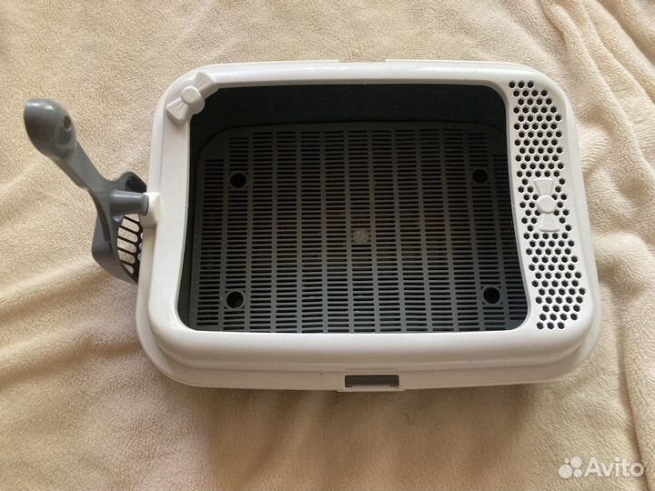 Лоток для кошек с бортиками и совком