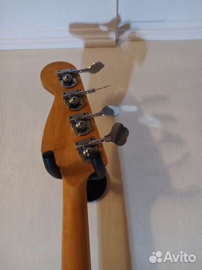 Бас-гитара JB Selder