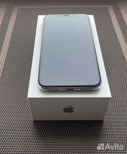 iPhone X, 256 ГБ