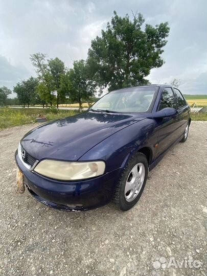 Opel Vectra 2.0 МТ, 1999, 150 000 км