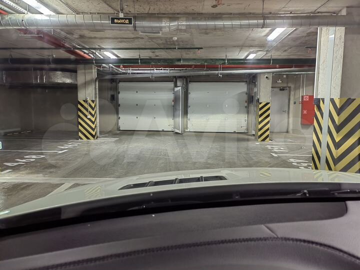 Машиноместо, 13 м²