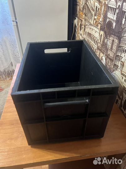 Ящик пластиковый
