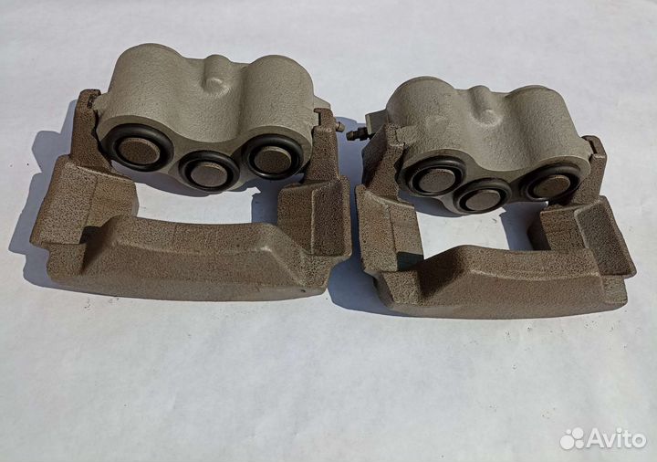 Суппорта нива в сборе