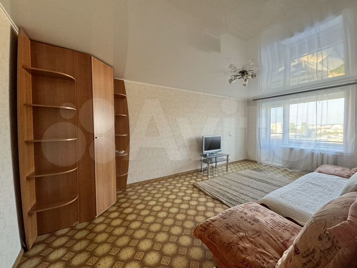 1-к. квартира, 33 м², 8/9 эт.