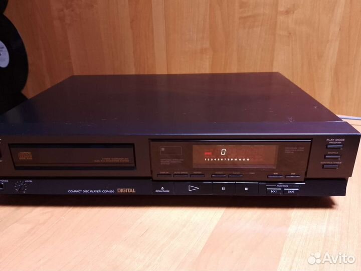 Cd проигрыватель Sony CDP-550
