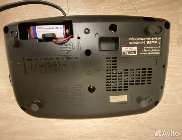 Часы-будильник с радиоприемником